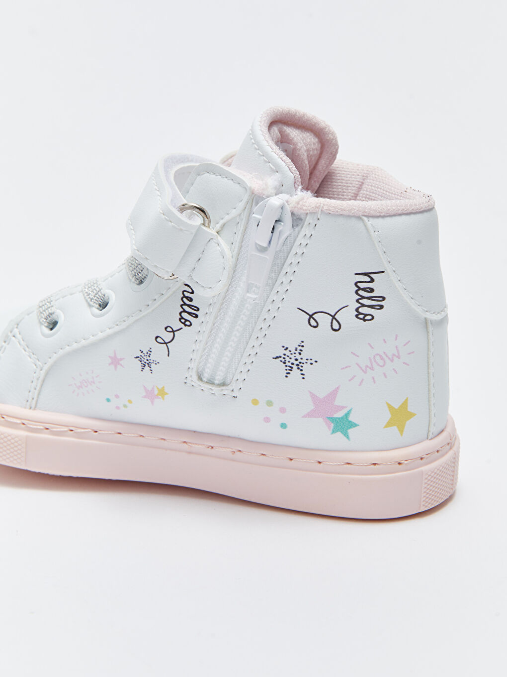 أحذية رياضية للأطفال الرضع بنات وأولاد بطبعة مع أربطة وإغلاق بشريط لاصق وسحّاب عند الكاحل-4