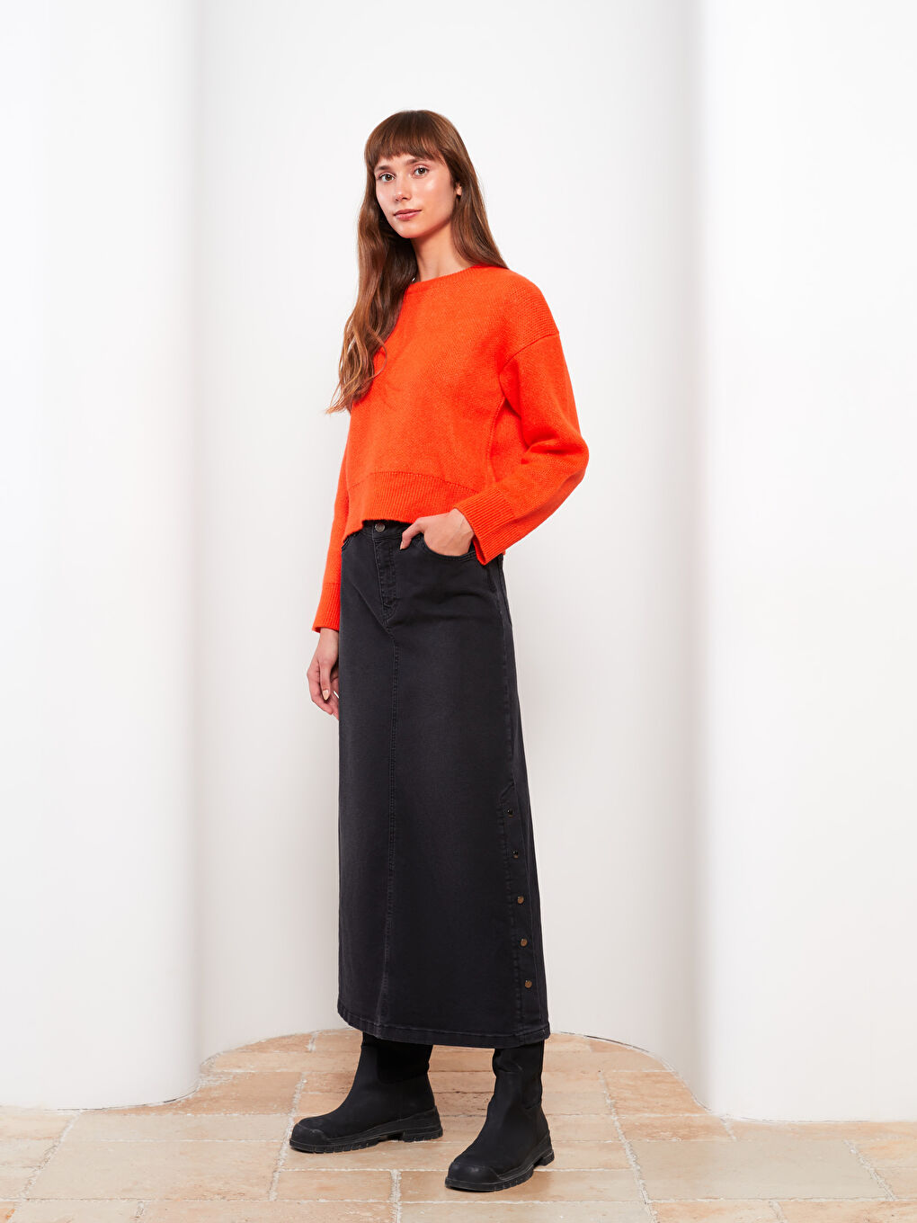 Siyah Kadın Çıtçıt Detaylı Düz  Jean Etek