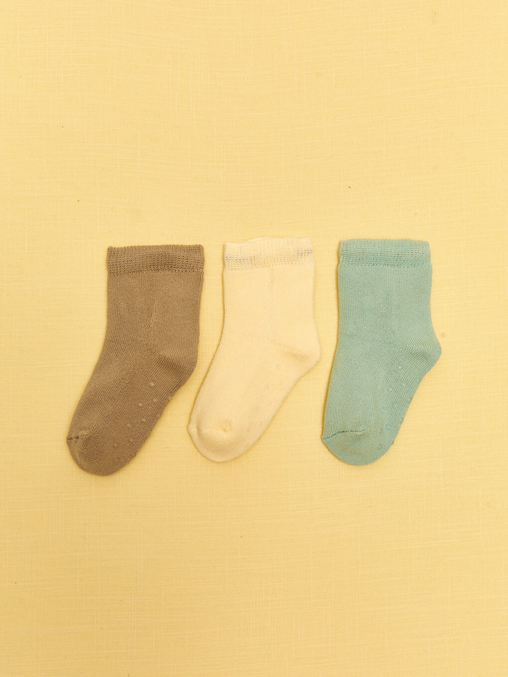 جوارب فوطة سادة أولاد رضع - ٣ قطع-1