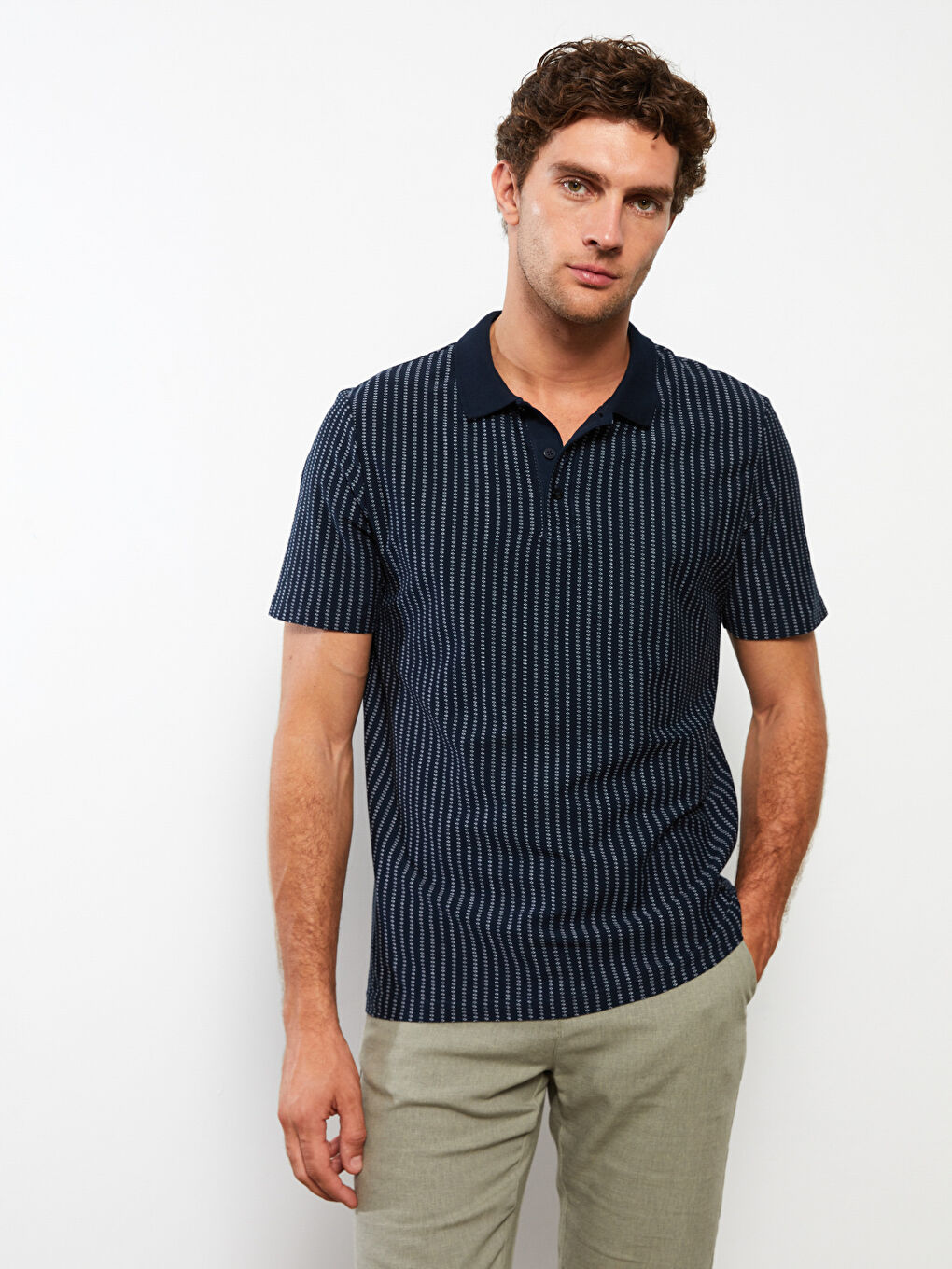 تي شيرت رجالي بياقة بولو كم قصير مخطط بيكيه-1