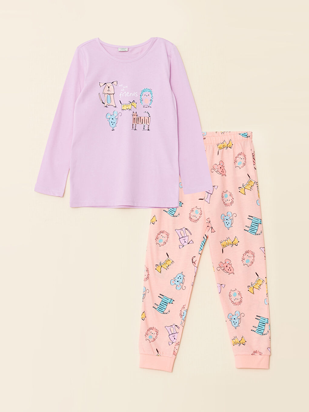 LCW Kids سێتی بیجامە قۆڵ درێژ چاپکراو یه‌خه‌ خڕ بۆ کچان -W29907Z4-FGL