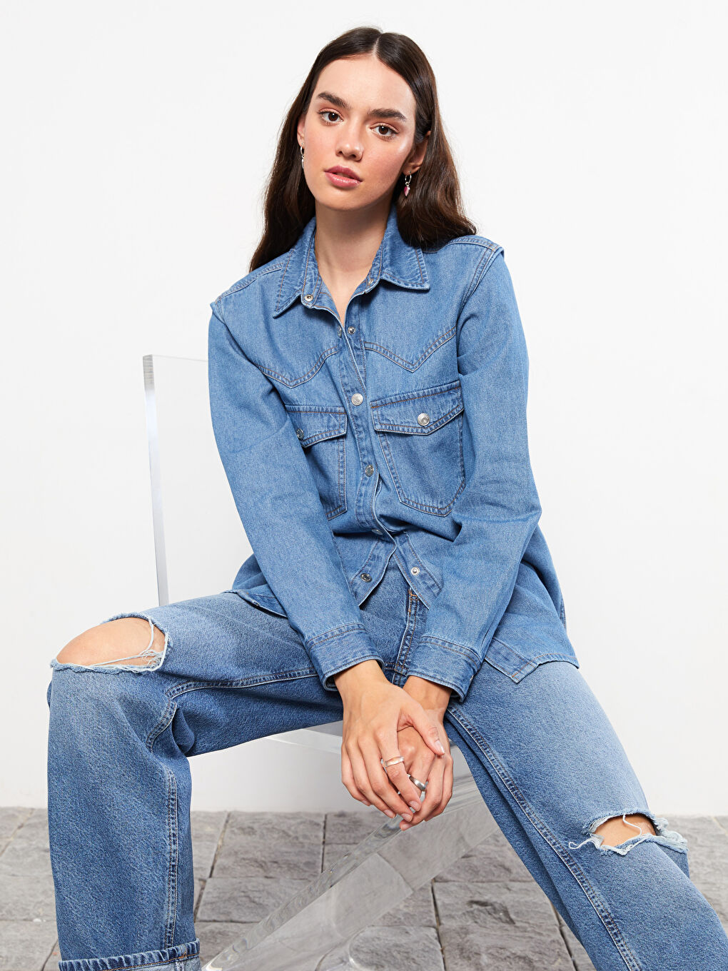 LCW Jeans Front Button Closure Straight Long Sleeve Women's Jean Shirt -W29921Z8-507