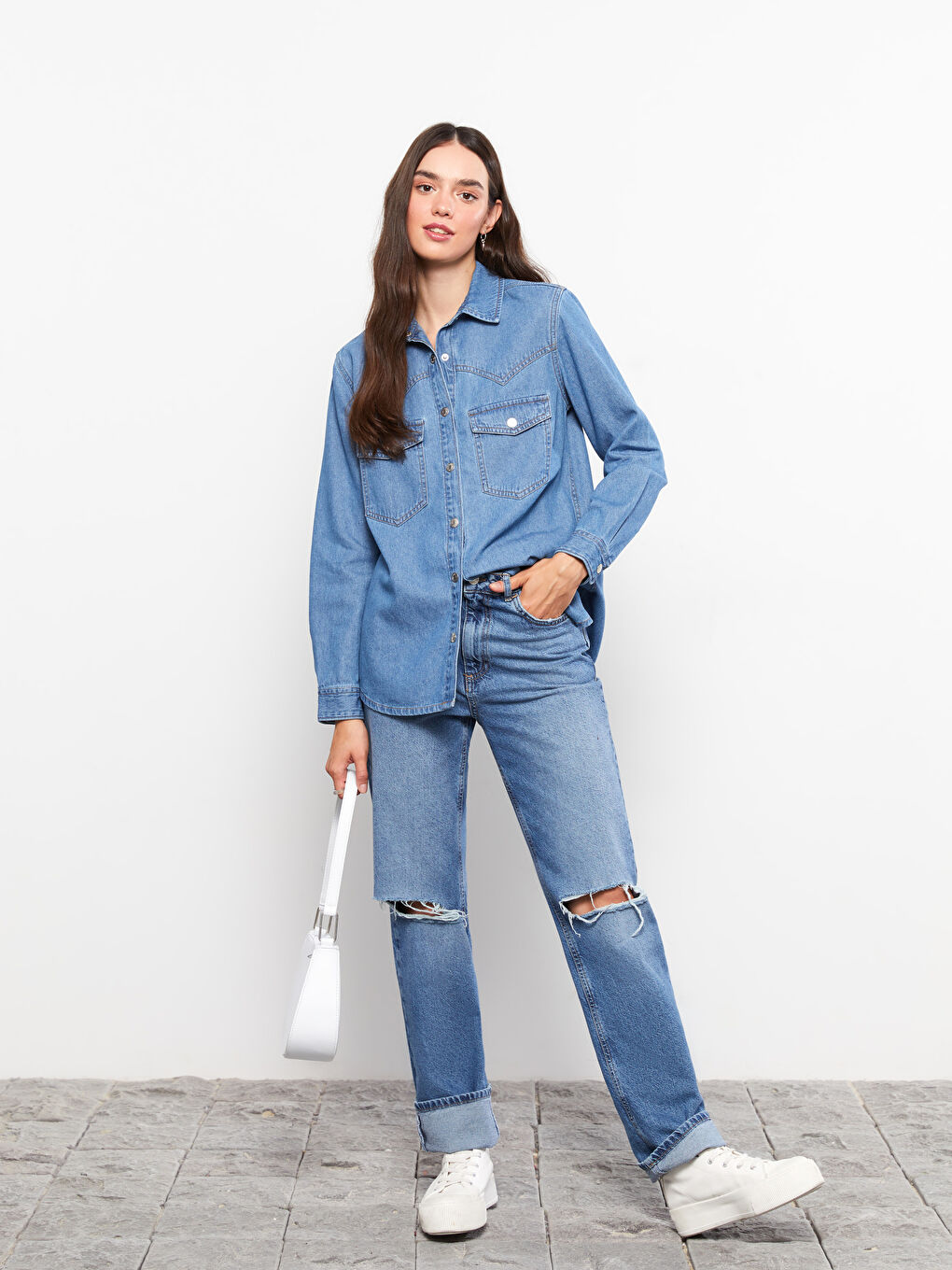 LCW Jeans Front Button Closure Straight Long Sleeve Women's Jean Shirt -W29921Z8-507
