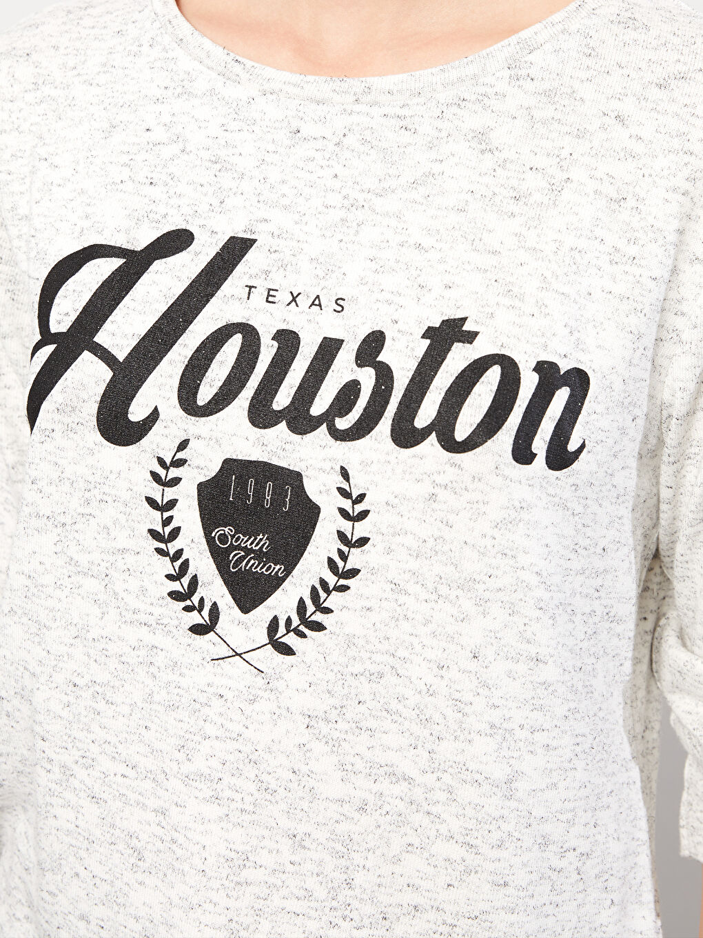 Ekru Bisiklet Yaka Baskılı Kadın Tişört-3