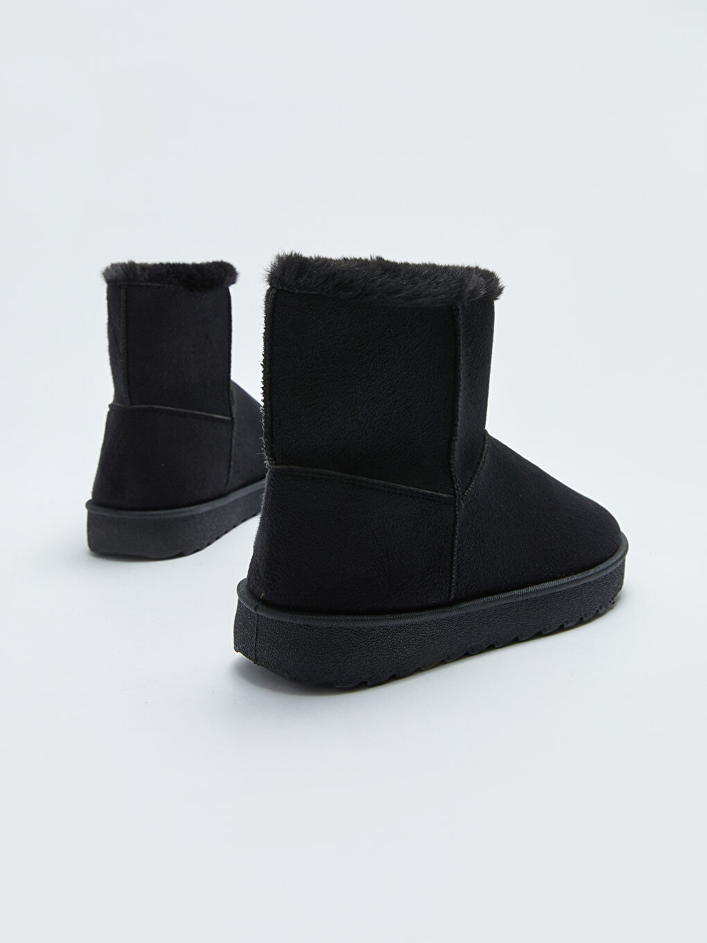 Siyah Pelüş Detaylı Kadın Bot-2