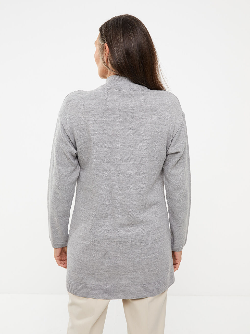 Gri Dik Yaka Düz Uzun Kollu Kadın Triko Hırka-4