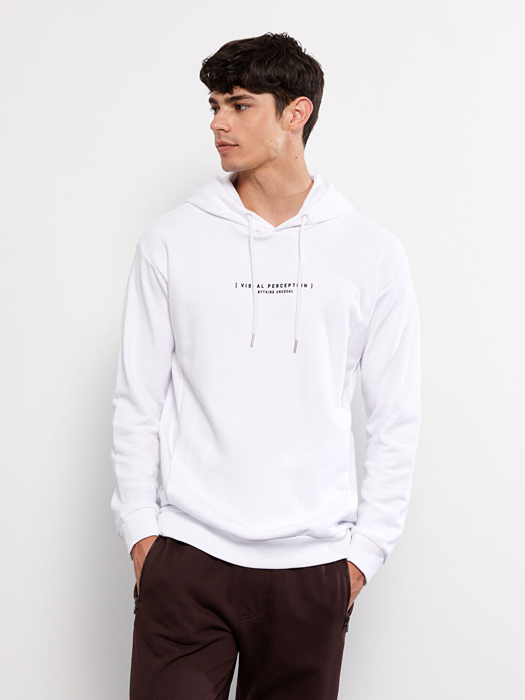 LCW Casual Beyaz Uzun Kollu Baskılı Erkek Hoodie