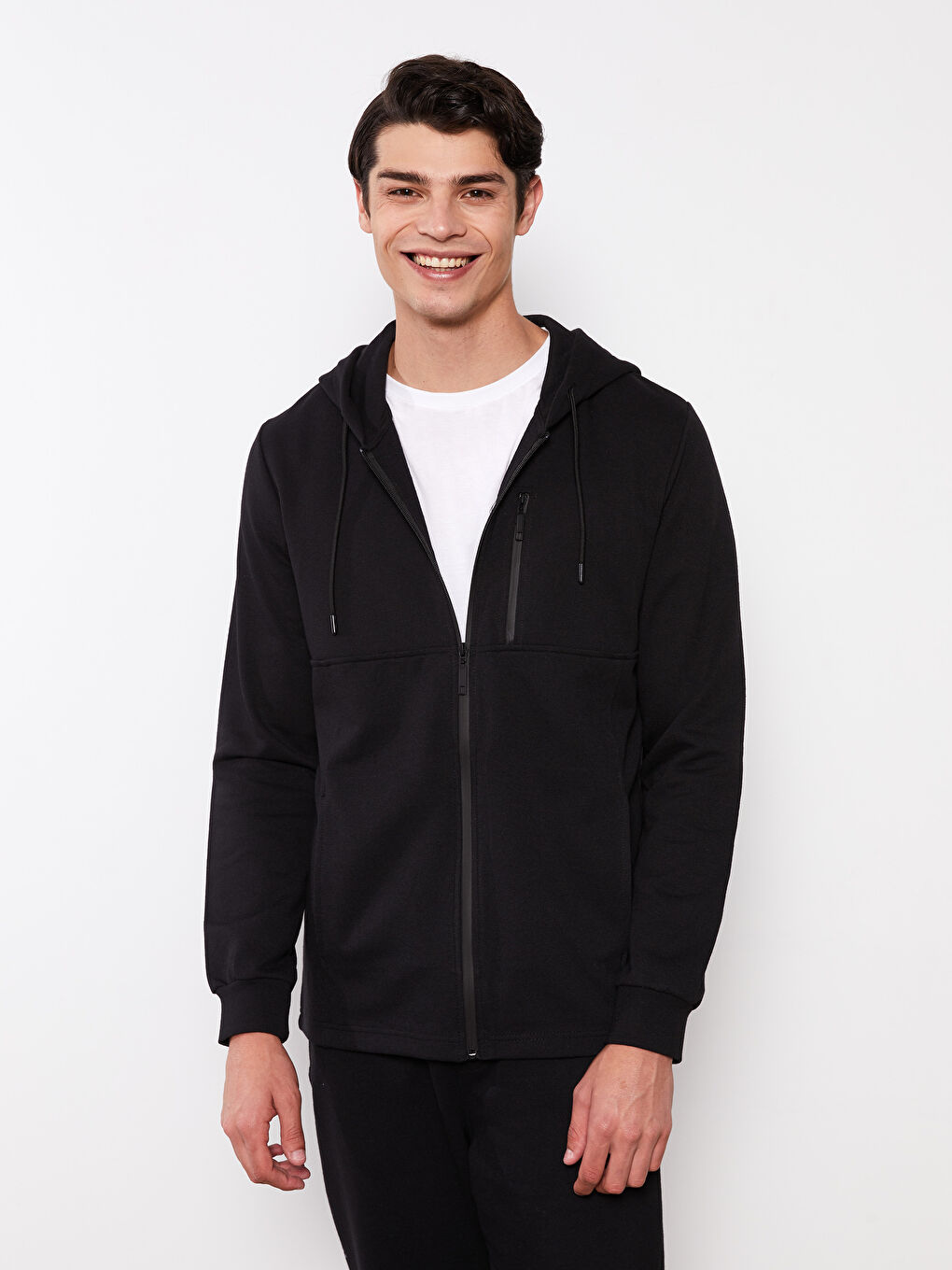 Siyah Standart Kalıp Kapüşonlu Erkek Spor Hırka-1