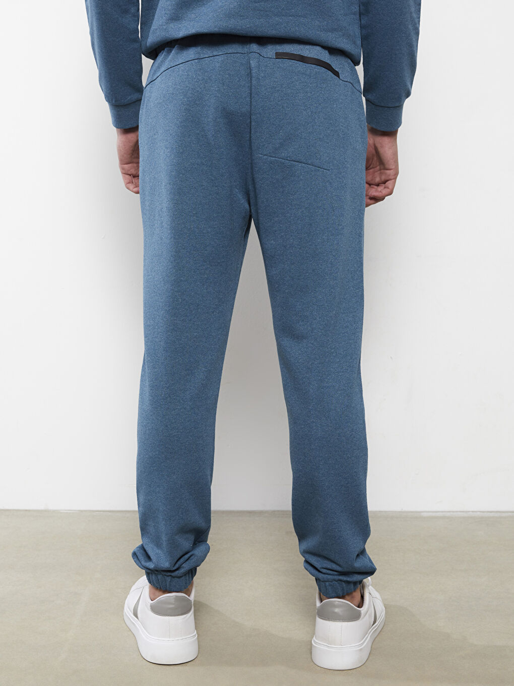 Mavi Standart Kalıp Erkek Jogger Eşofman Altı-4