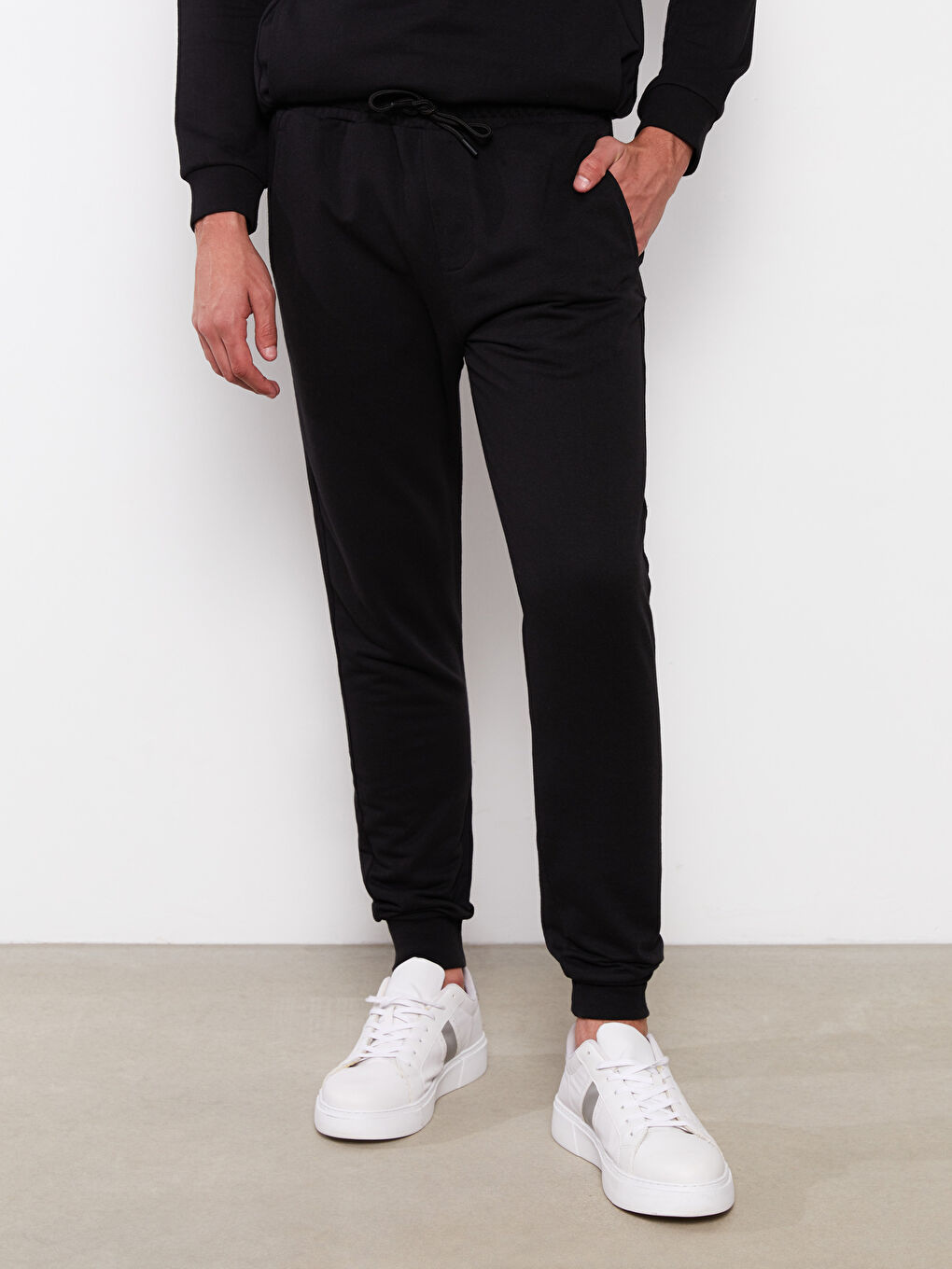 Standard Fit Men's Jogger Sweatpants-3