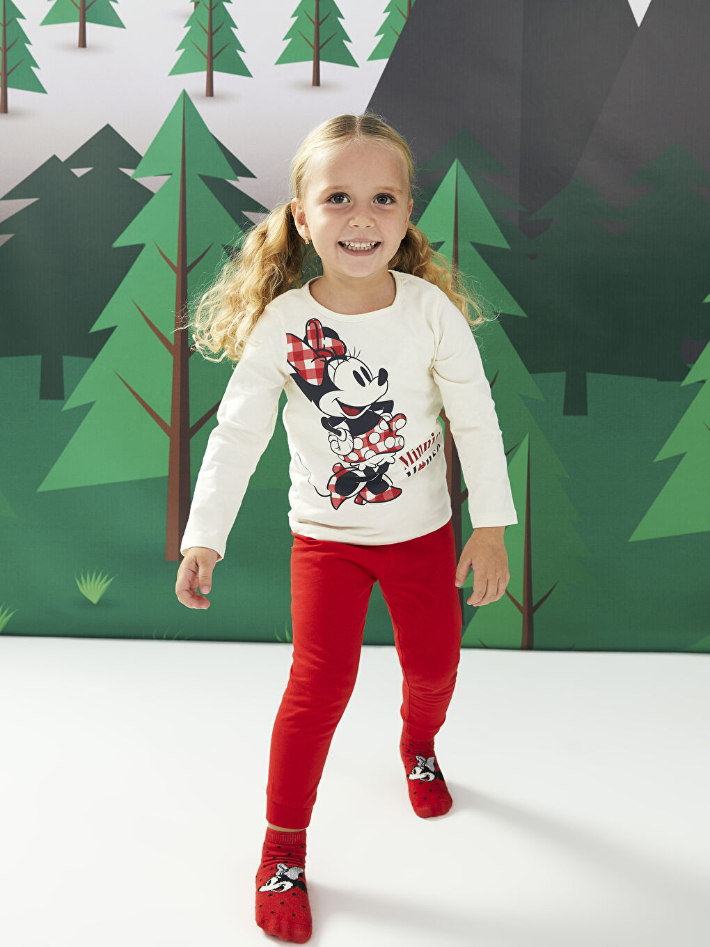 Ekru Bisiklet Yaka Uzun Kollu Minnie Mouse Baskılı Kız Bebek Pijama Takım-1