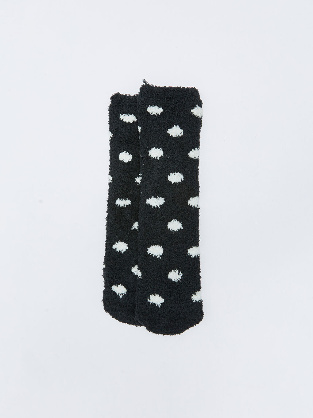 Siyah Puantiyeli Kaydırmaz Tabanlı Kadın Ev Çorabı-2