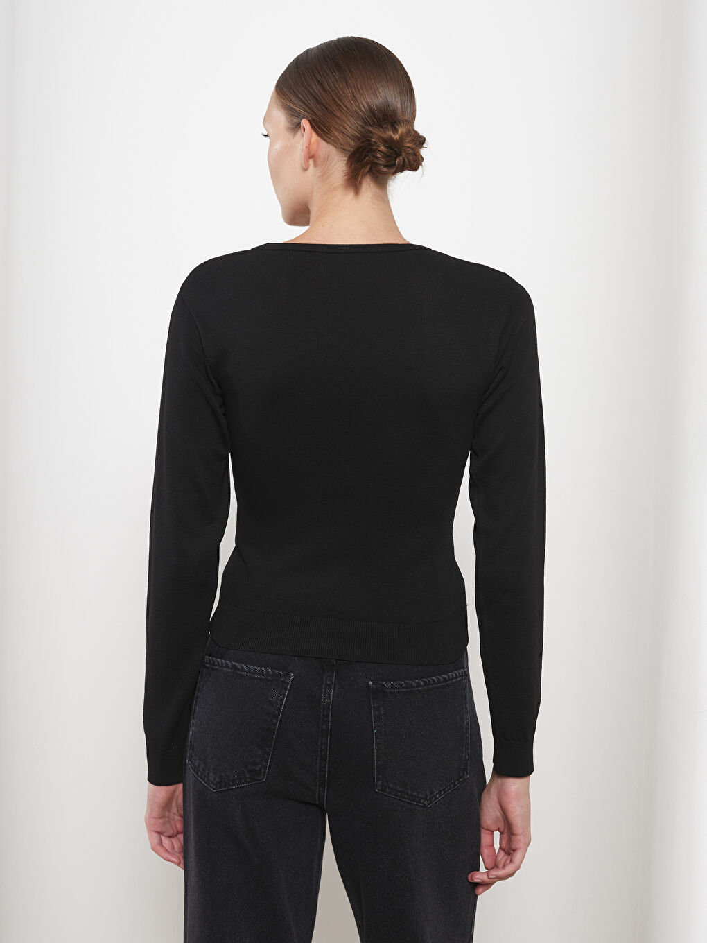 Siyah Bisiklet Yaka Düz Uzun Kollu Kadın Triko Kazak-4