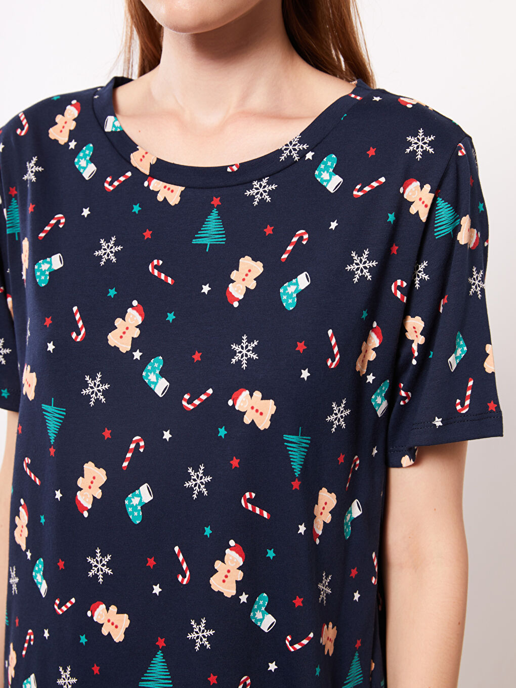 Lacivert Bisiklet Yaka Yılbaşı Temalı Kısa Kollu Pamuklu Kadın Pijama Takımı-3