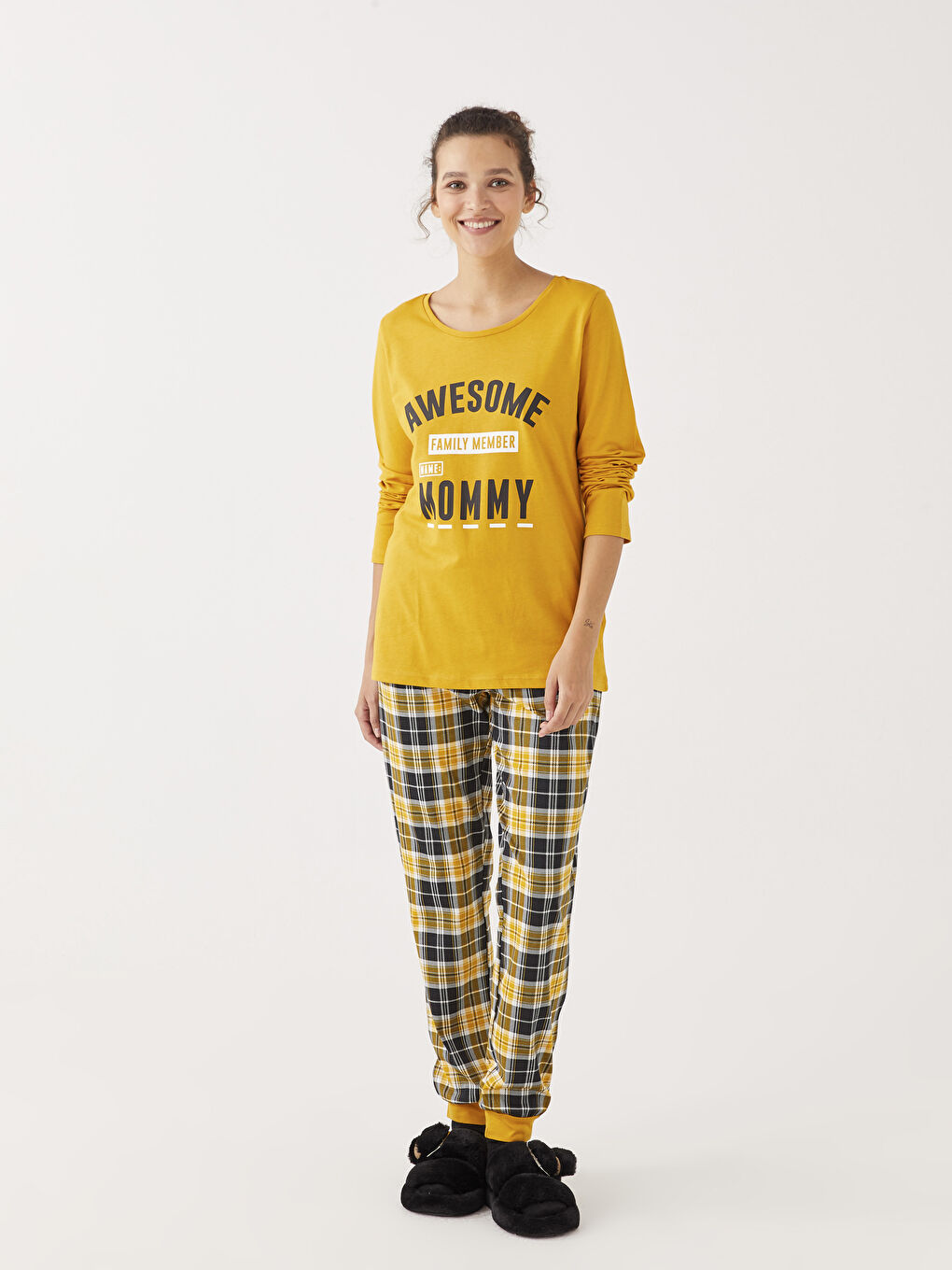 Sarı Bisiklet Yaka Baskılı Uzun Kollu Kadın Pijama Takımı-2