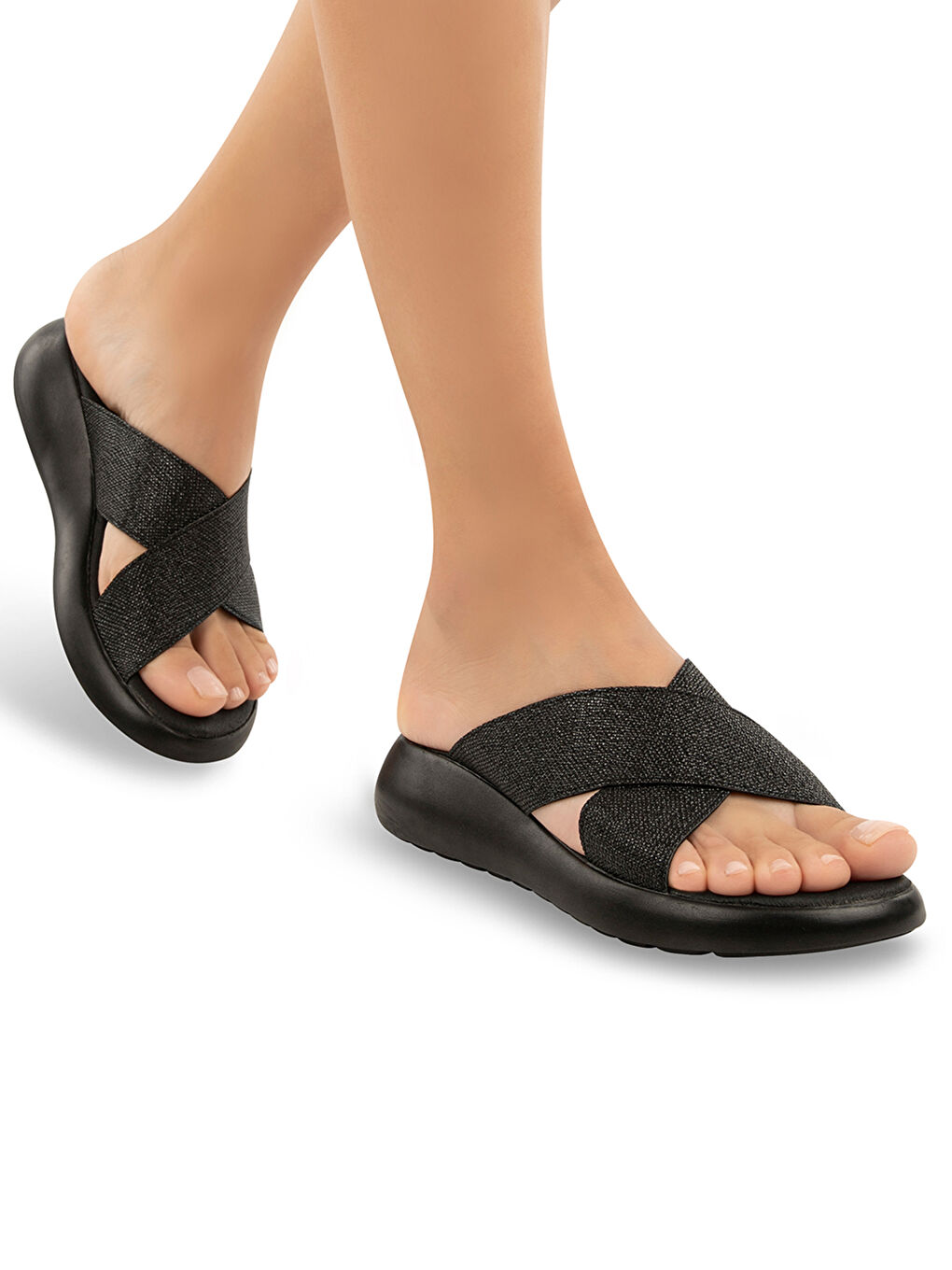 Siyah Çapraz Bantlı Kadın Terlik-1