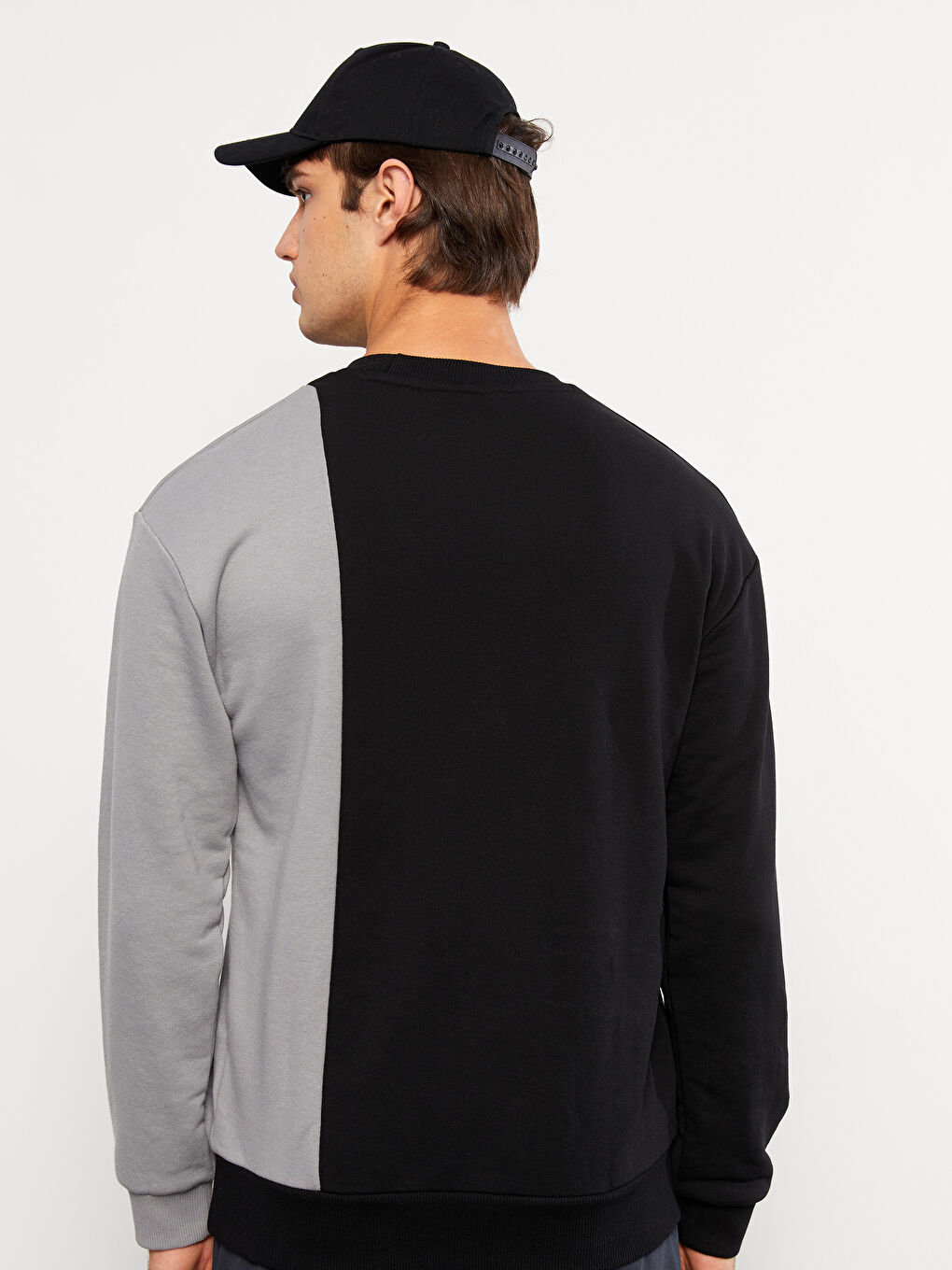 Crew Neck Long Sleeve Color Block Men's Sweatshirt-4