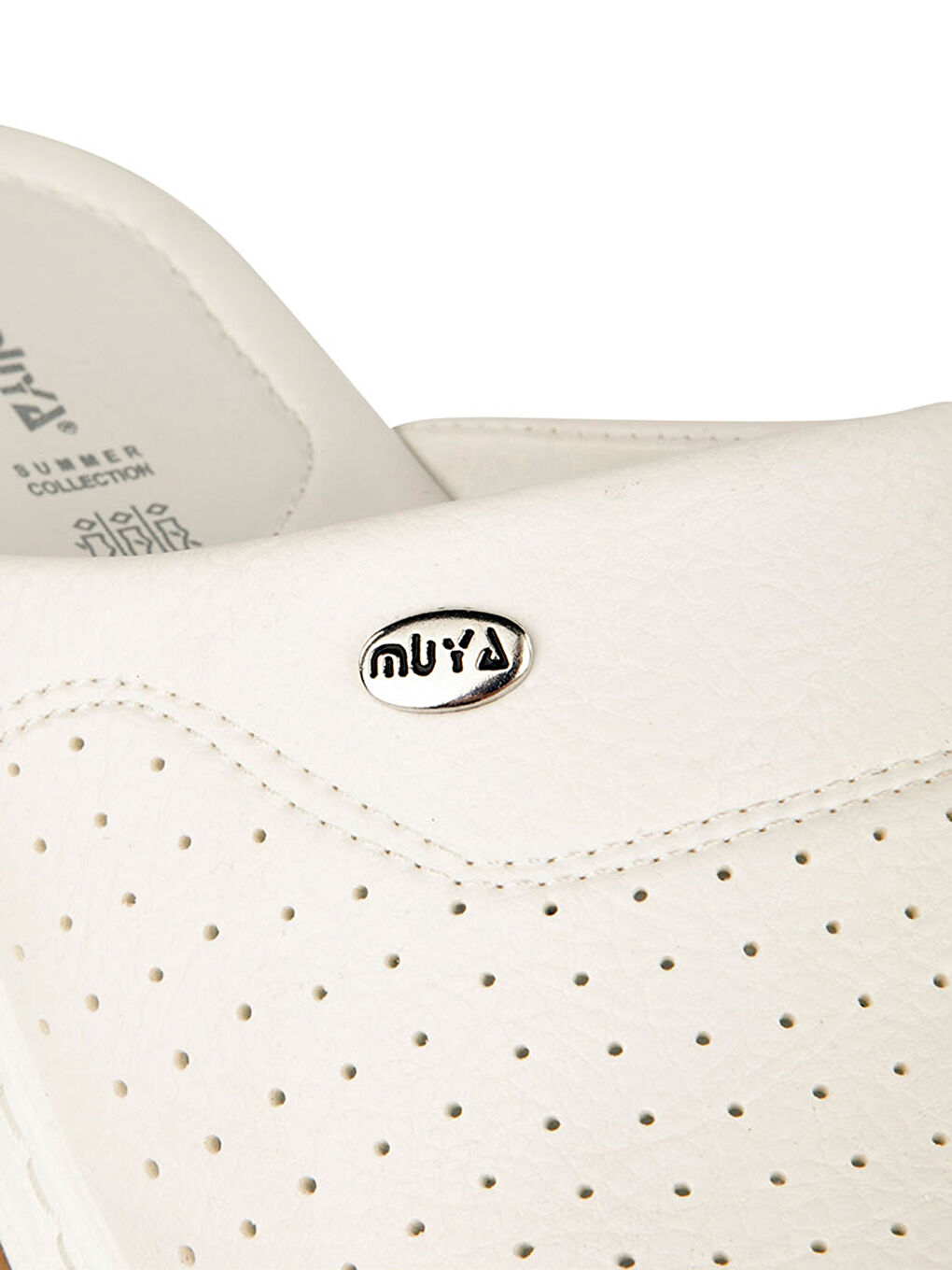 Beyaz Önü Kapalı Kalın Taban Erkek Terlik-3