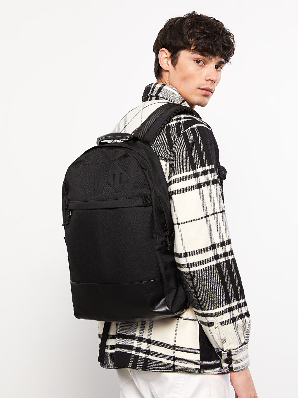 حقيبة لاب توب مطبوعة بلوجو