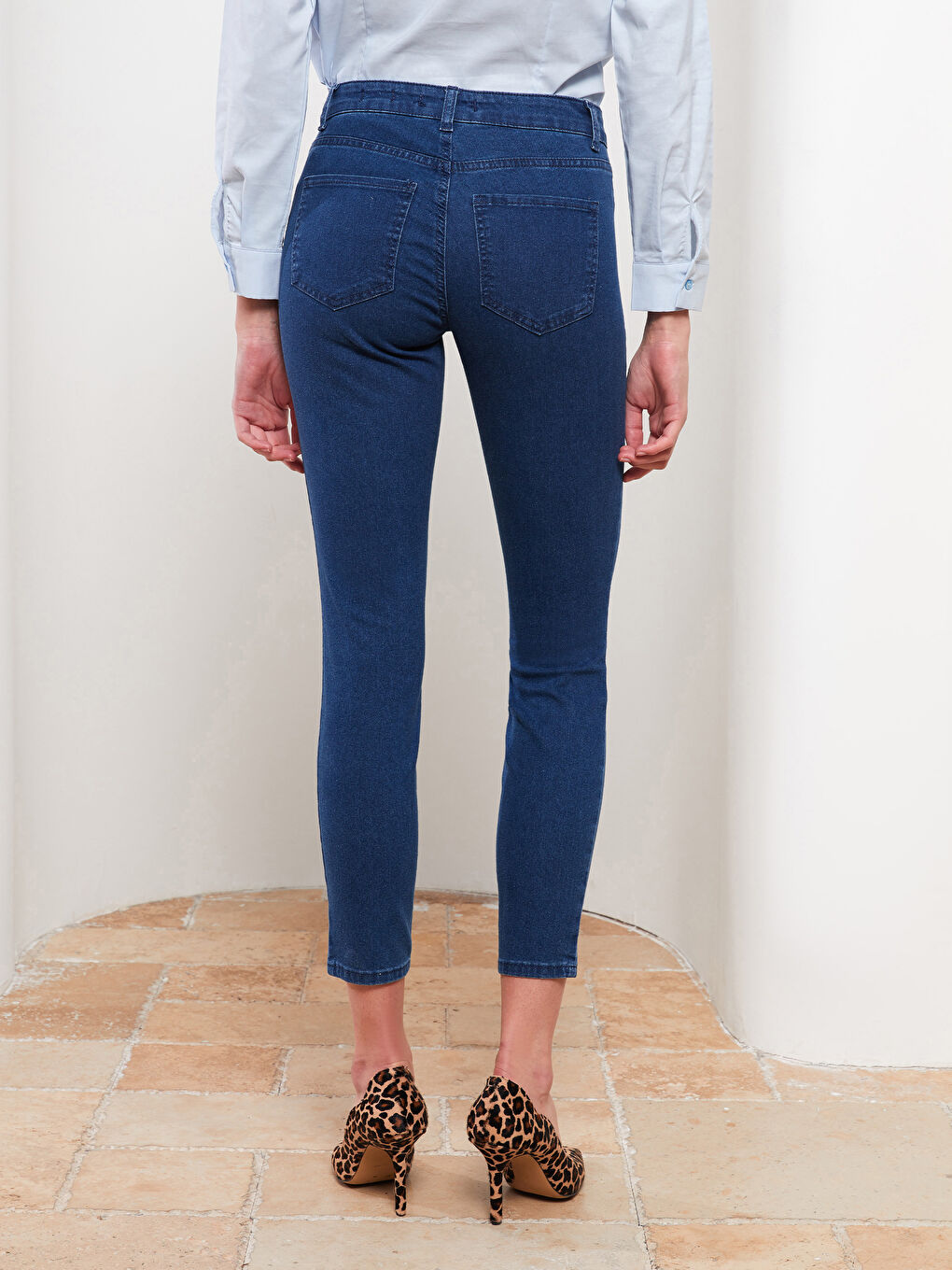 جينز وسط عادي عطارد سكيني فيت بنطلون بقصه مستقيمة للسيدات-4
