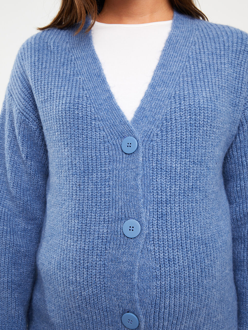 V жағалы стандартты ұзын жеңді жүктілікке арналған трикотаж кардиган-3