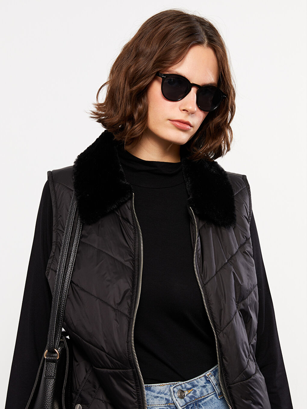 Siyah Kadın Gömlek Yaka Düz Şişme Yelek-1