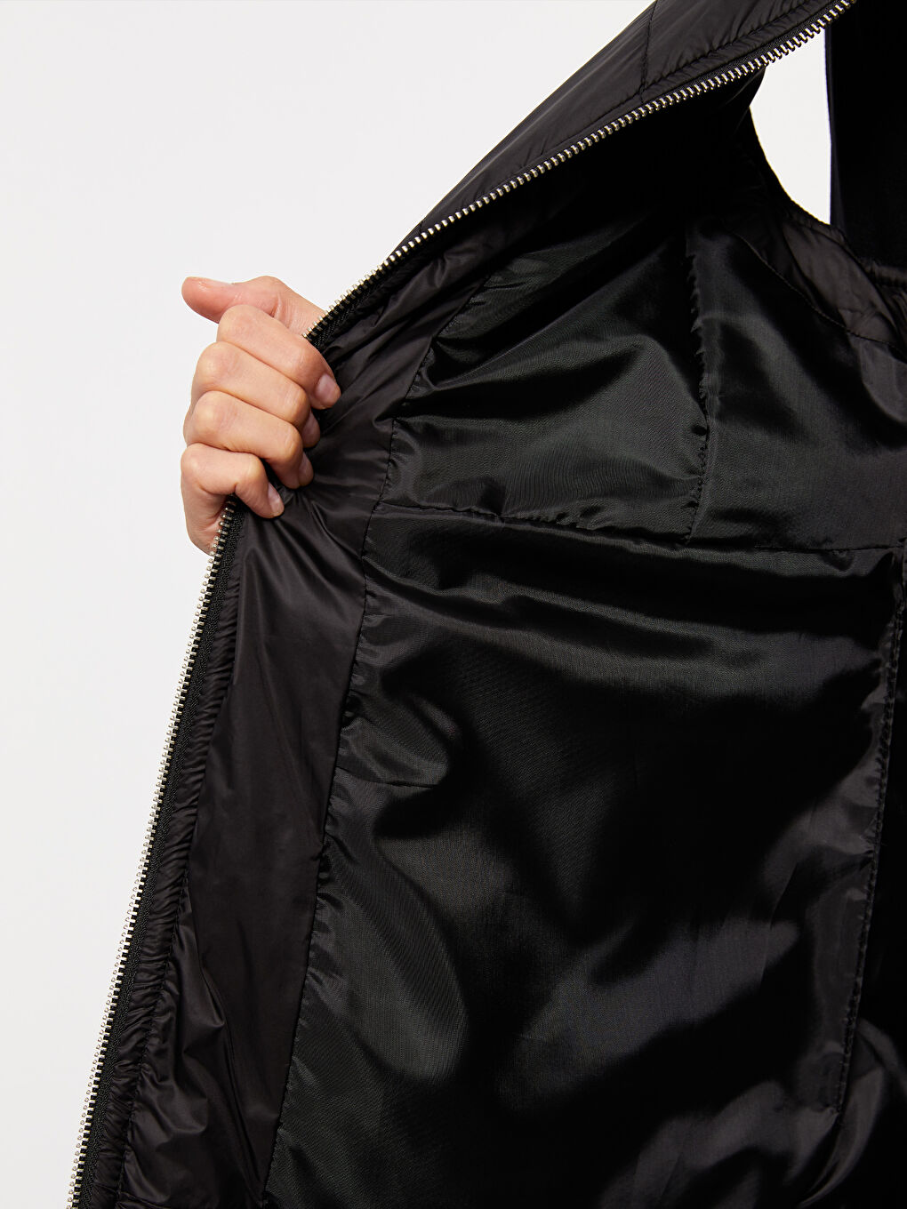 Siyah Kadın Gömlek Yaka Düz Şişme Yelek-4