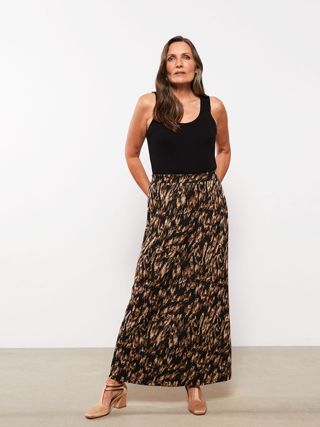 Siyah Beli Lastikli Desenli A Kesim Kadın Etek