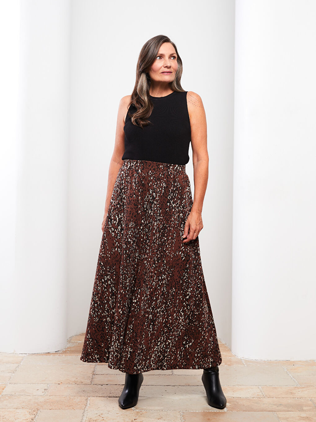 Kahverengi Beli Lastikli Desenli Ponte Kadın Kloş Etek-1