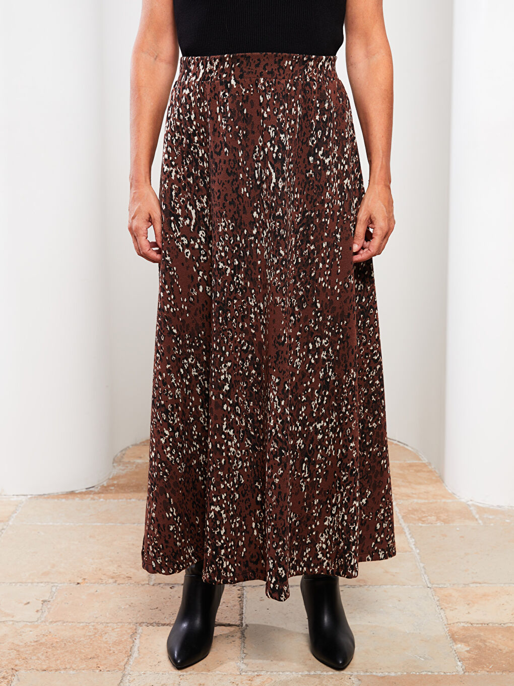 Kahverengi Beli Lastikli Desenli Ponte Kadın Kloş Etek-2