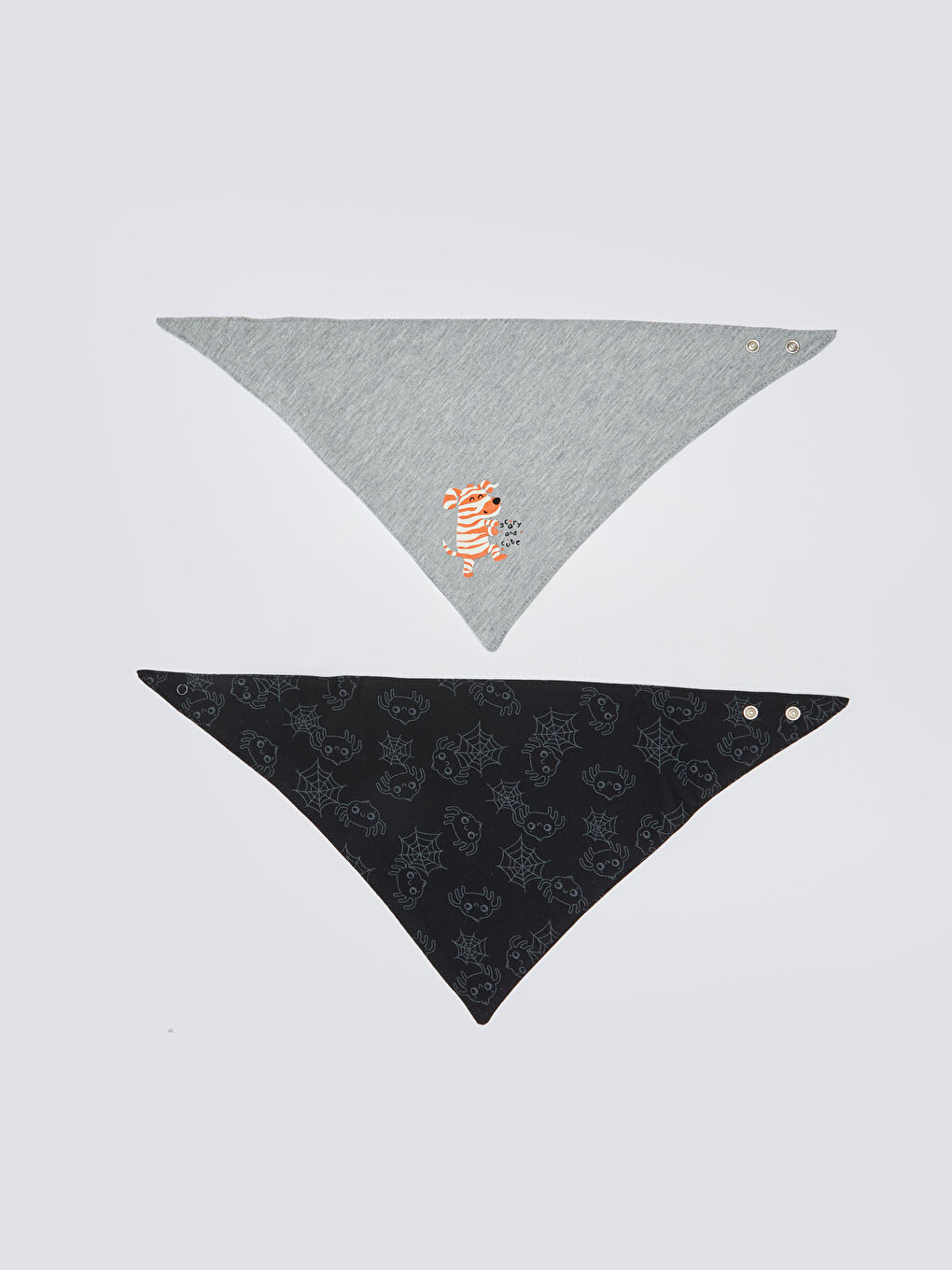 LCW baby Bedrucktes Baby Jungen Lätzchen 2er-Pack -W2AG25Z1-LAL