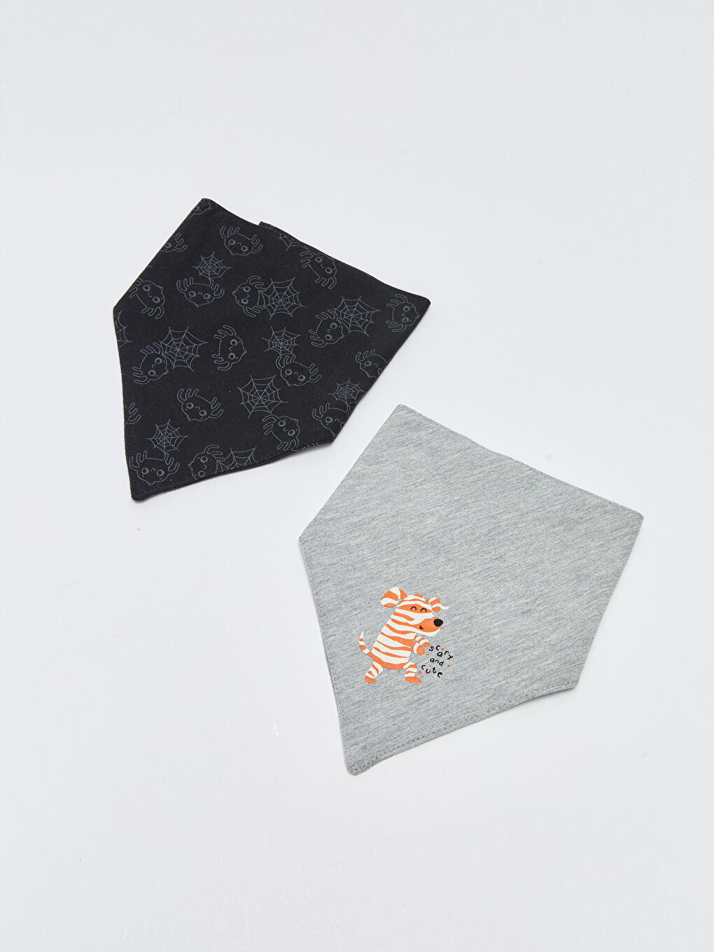 LCW baby Bedrucktes Baby Jungen Lätzchen 2er-Pack -W2AG25Z1-LAL