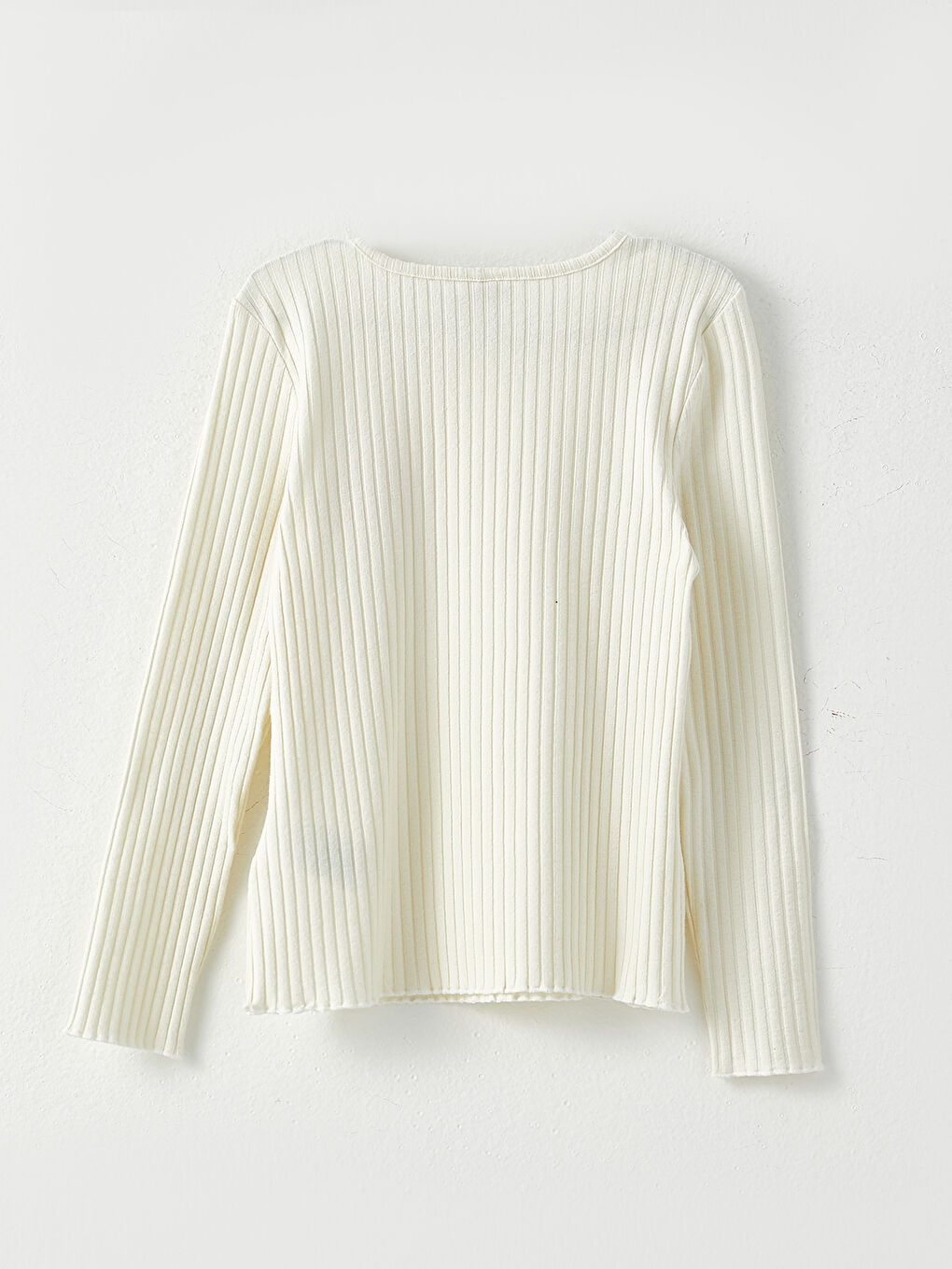 تيشيرت برقبة دائرية مطرز كم طويل للبنات-3