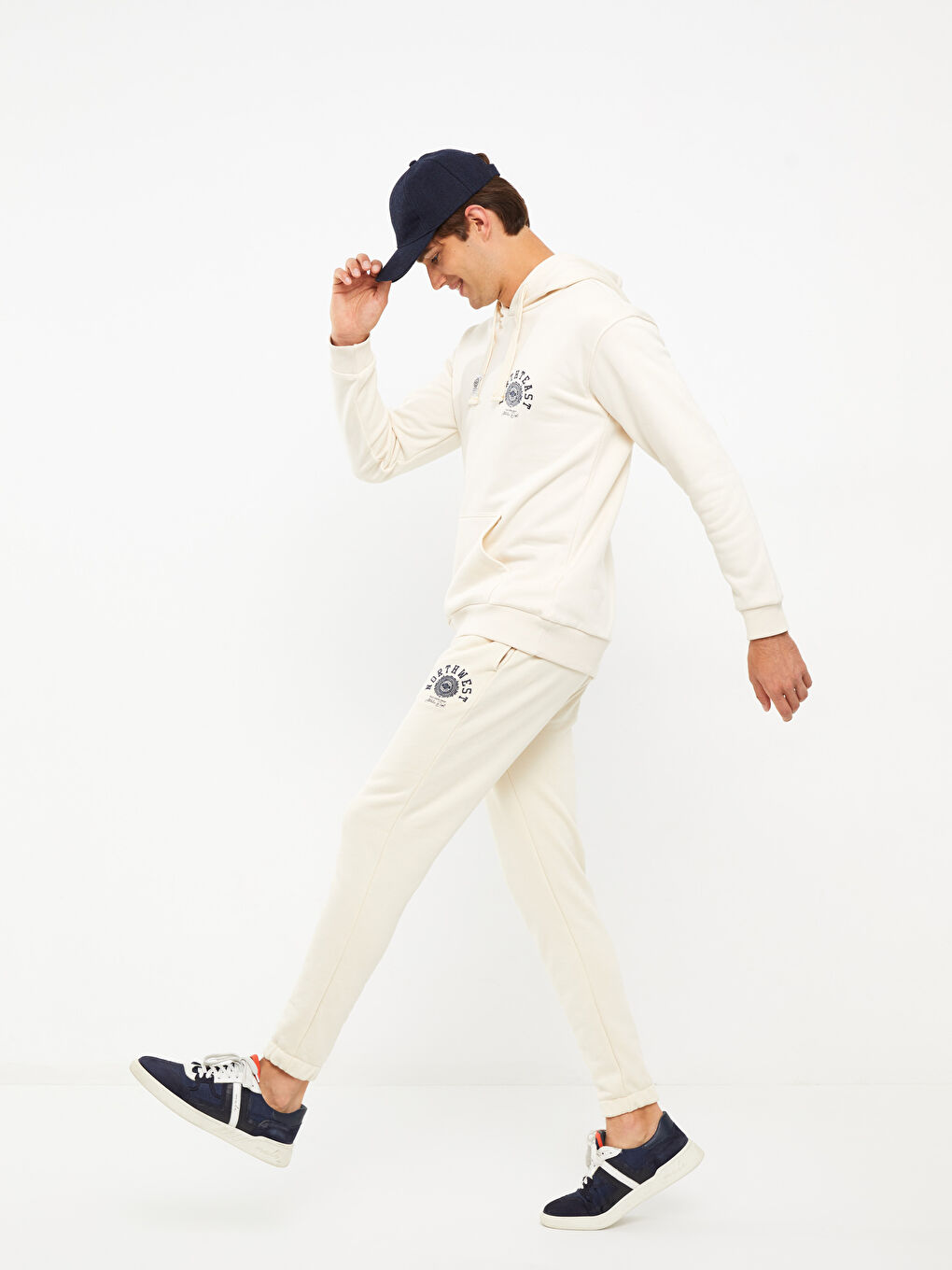 Худи Мужское С Длинным Рукавом С Принтом Толстое-2