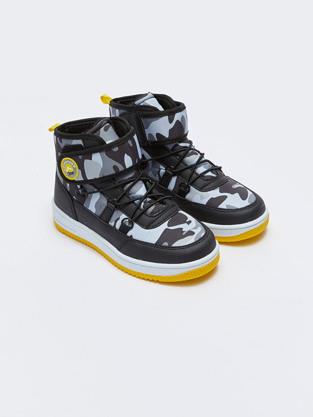 Siyah Baskılı Bağcıklı Erkek Çocuk Bot