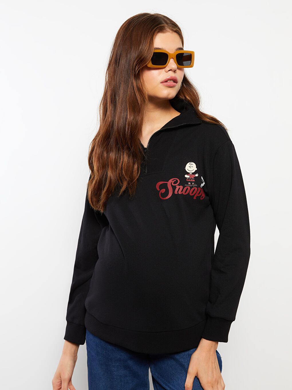 LCWAIKIKI Maternity Yeni Siyah Dik Yaka Snoopy Baskılı Uzun Kollu Hamile Sweatshirt