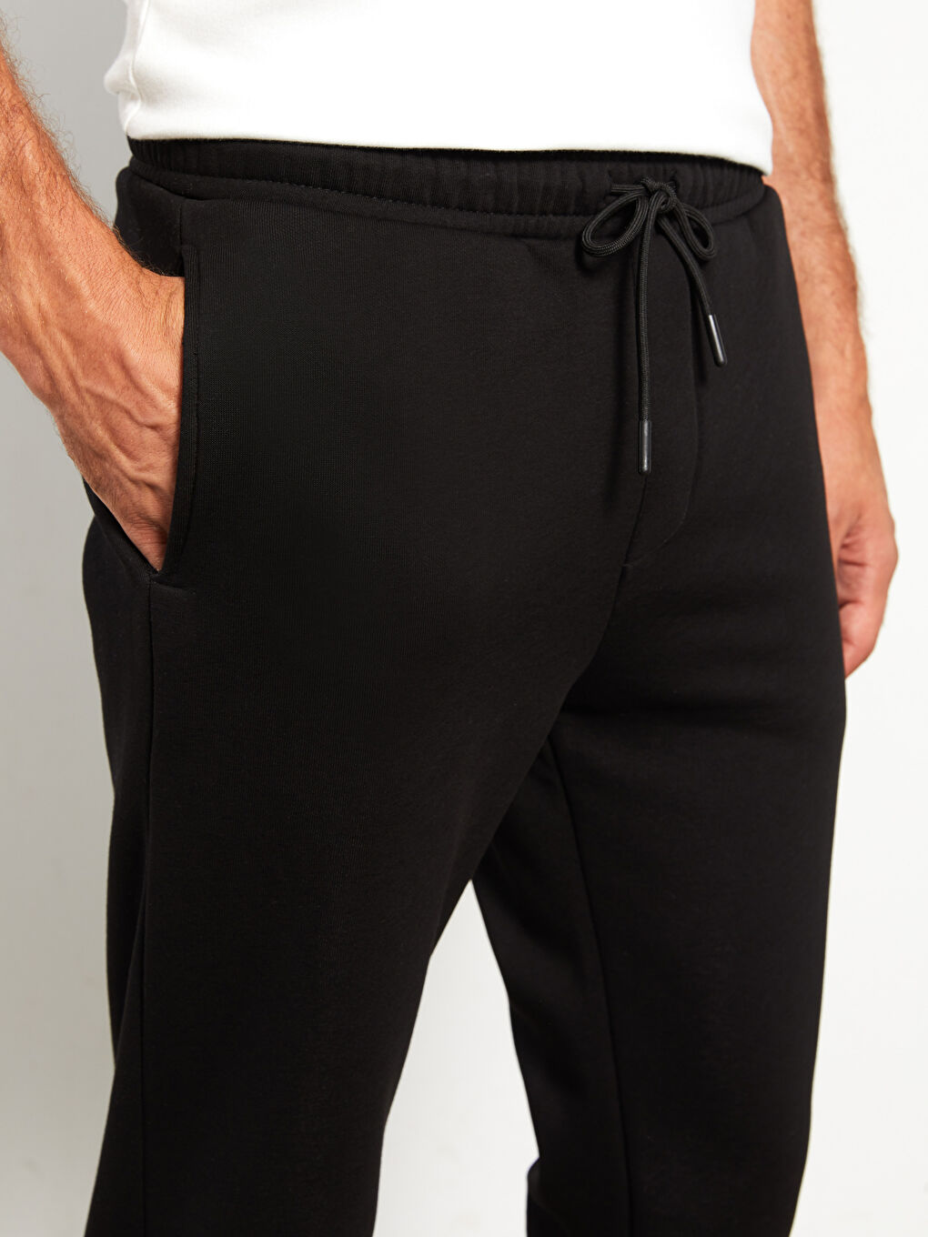 Slim Fit Men's Jogger Sweatpants-2
