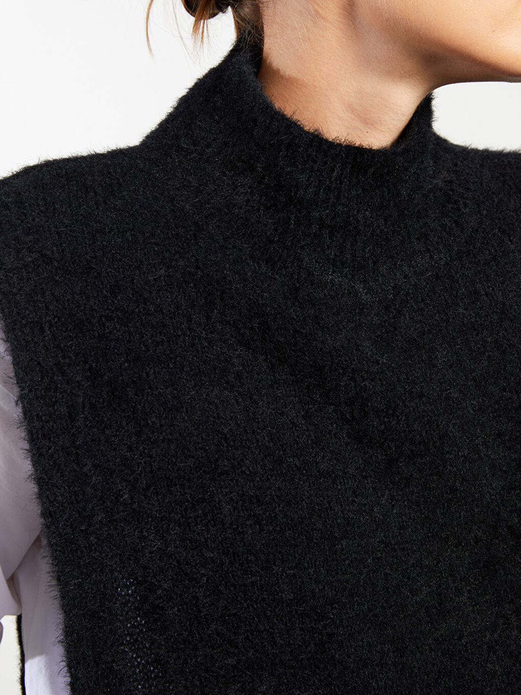 Siyah Kadın Yarım Balıkçı Yaka Düz Triko Süveter-3