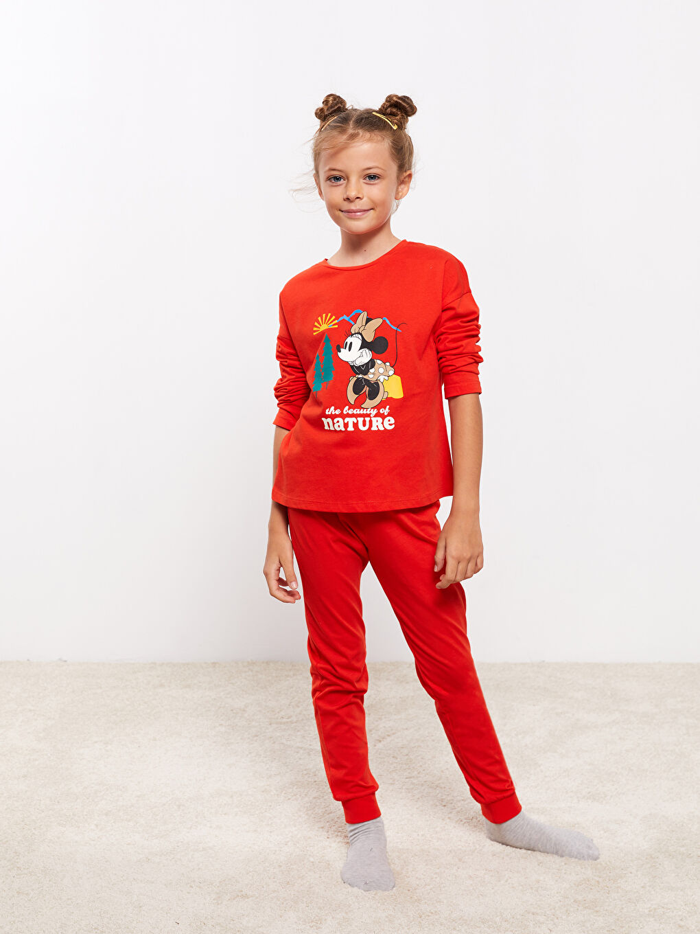 LCW Kids Crew Neck Minnie Mouse Printed Long Sleeve Girls' Pyjama Set -W2AI73Z4-HAJ
