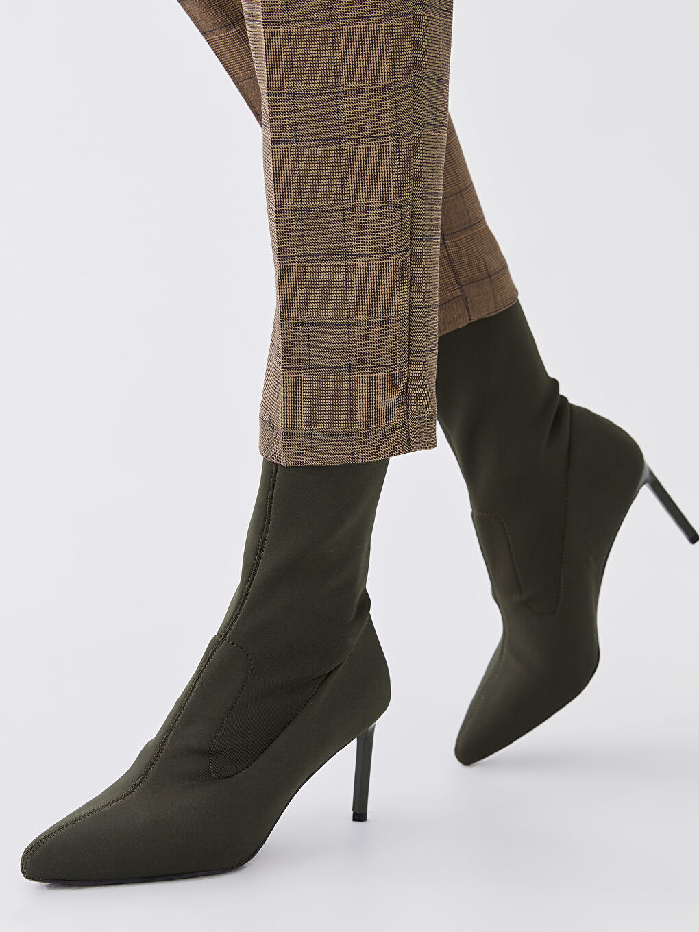 Haki Kadın Topuklu Çorap Bot-1