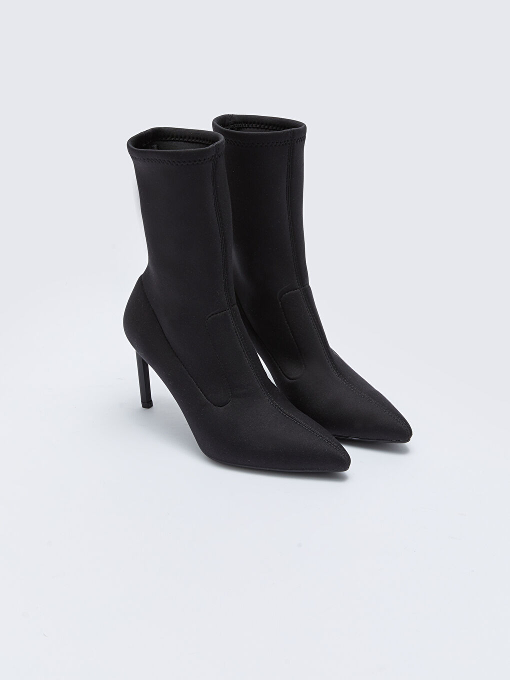 Siyah Kadın Topuklu Çorap Bot