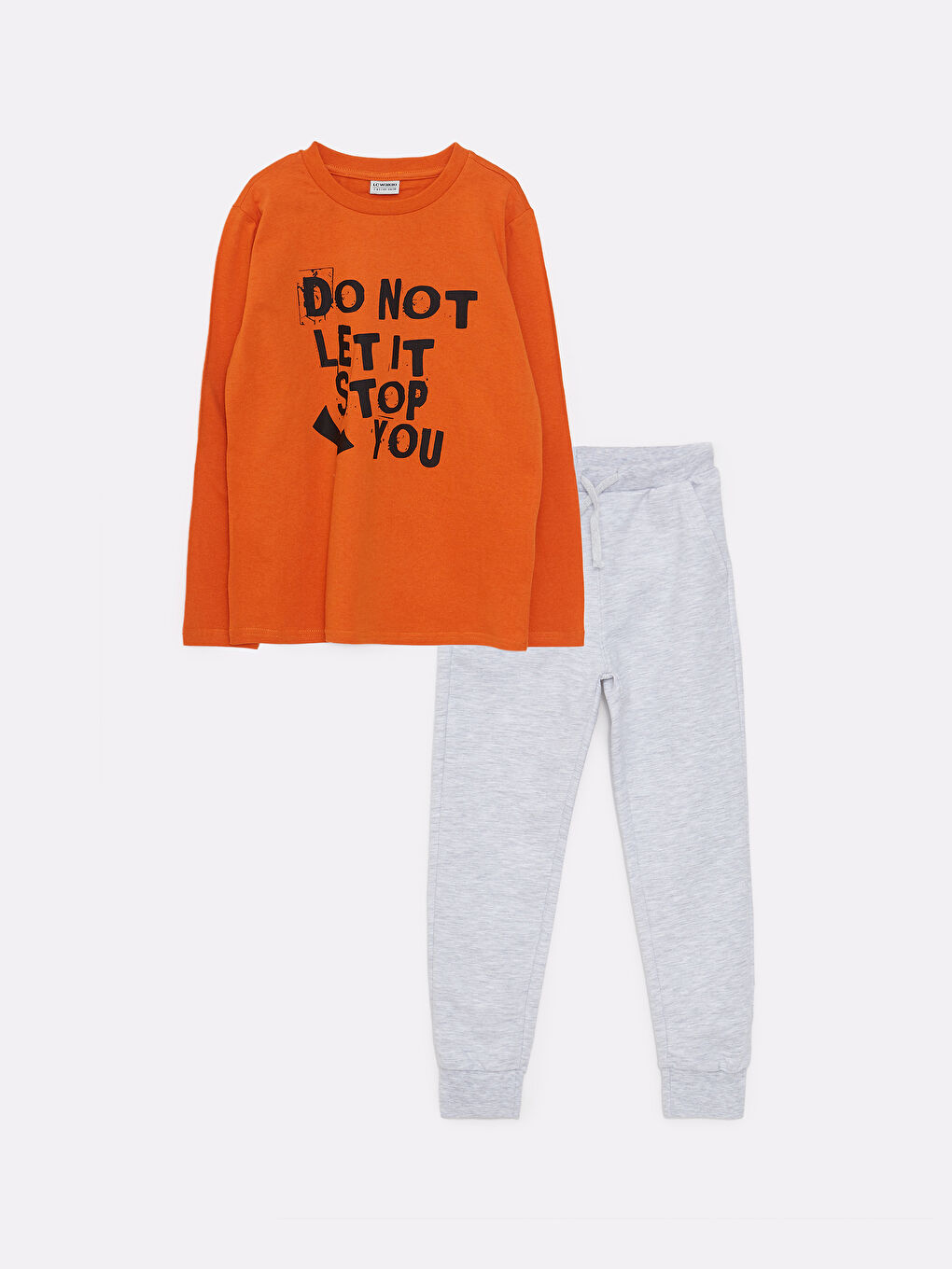 LCW ECO Crew Neck Printed Long Sleeve Boy T-shirt and Trousers -W2AJ51Z4-CSX