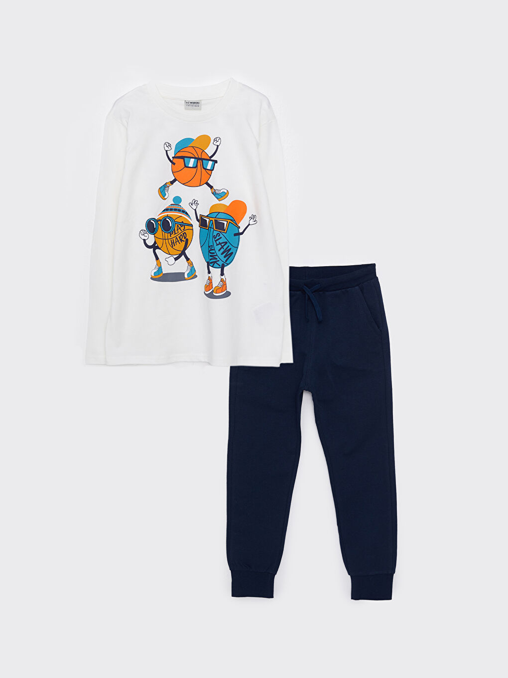 تيشيرت كم طويل مطبوع بياقة دائرية للأولاد وبنطلون رياضي