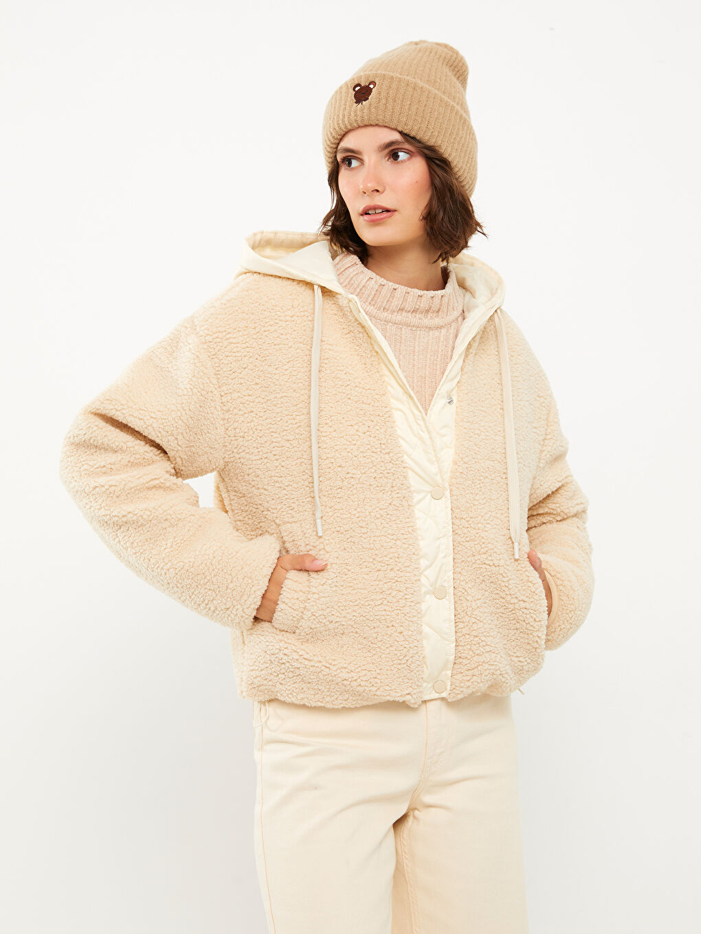 Ekru Kadın Kapüşonlu Düz Mont