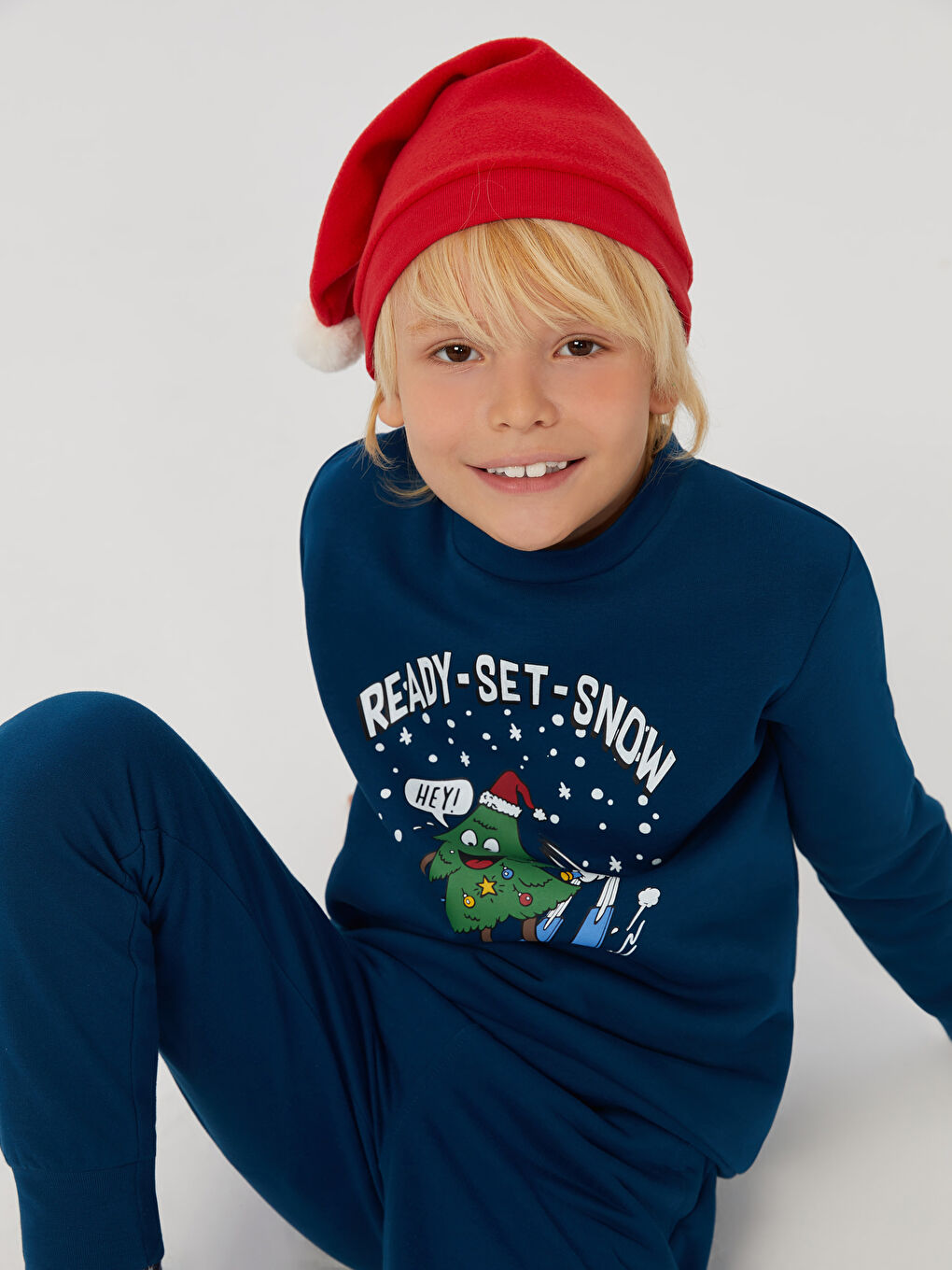 Crew Neck New Year Themed Long Sleeve Boy Sweatshirt -W2AJ81Z4-JT1