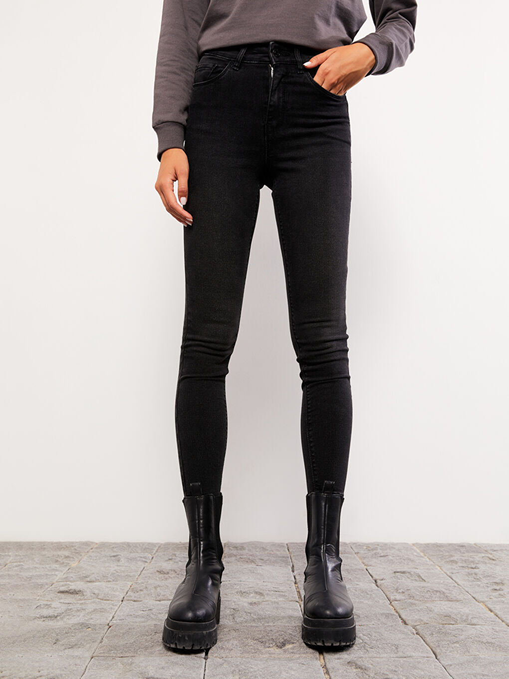 LCW Jeans جینزی کەمەر بەرز جوپیتر زۆر باریک بۆ ژنان -W2AJ89Z8-327