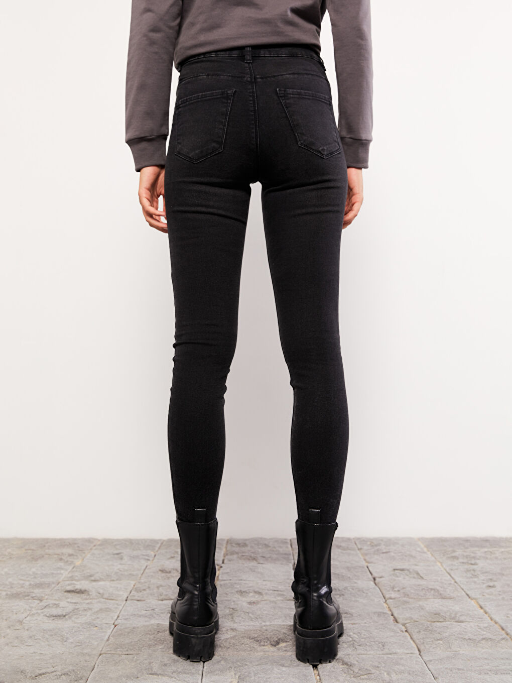 LCW Jeans جینزی کەمەر بەرز جوپیتر زۆر باریک بۆ ژنان -W2AJ89Z8-327