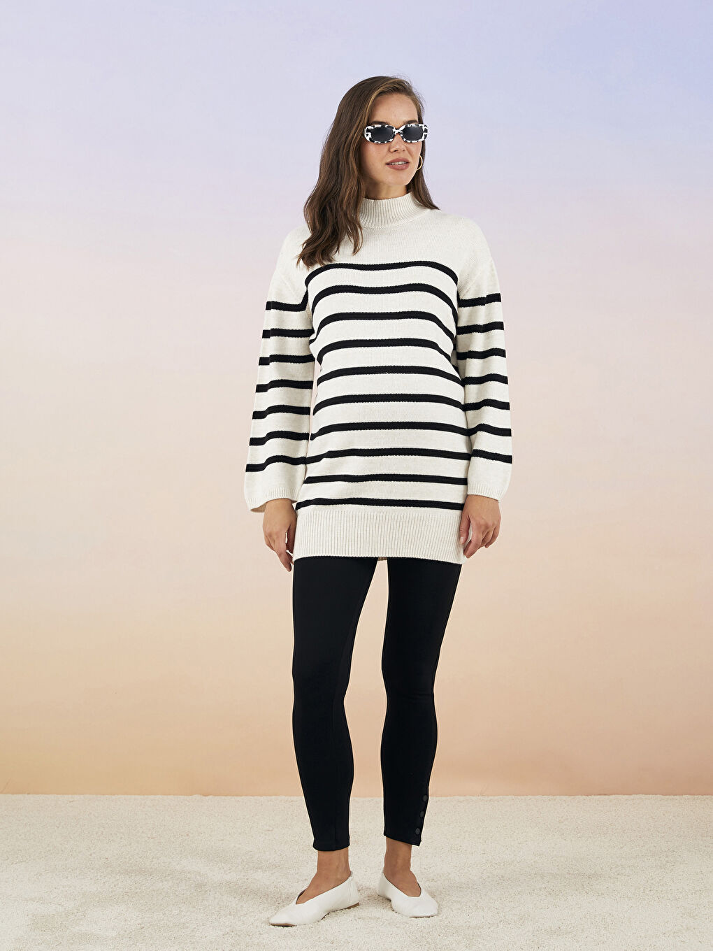 Ekru Yarım Balıkçı Yaka Çizgili Uzun Kollu Kadın Triko Tunik-1