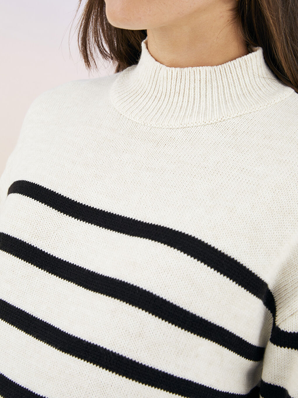 Ekru Yarım Balıkçı Yaka Çizgili Uzun Kollu Kadın Triko Tunik-3