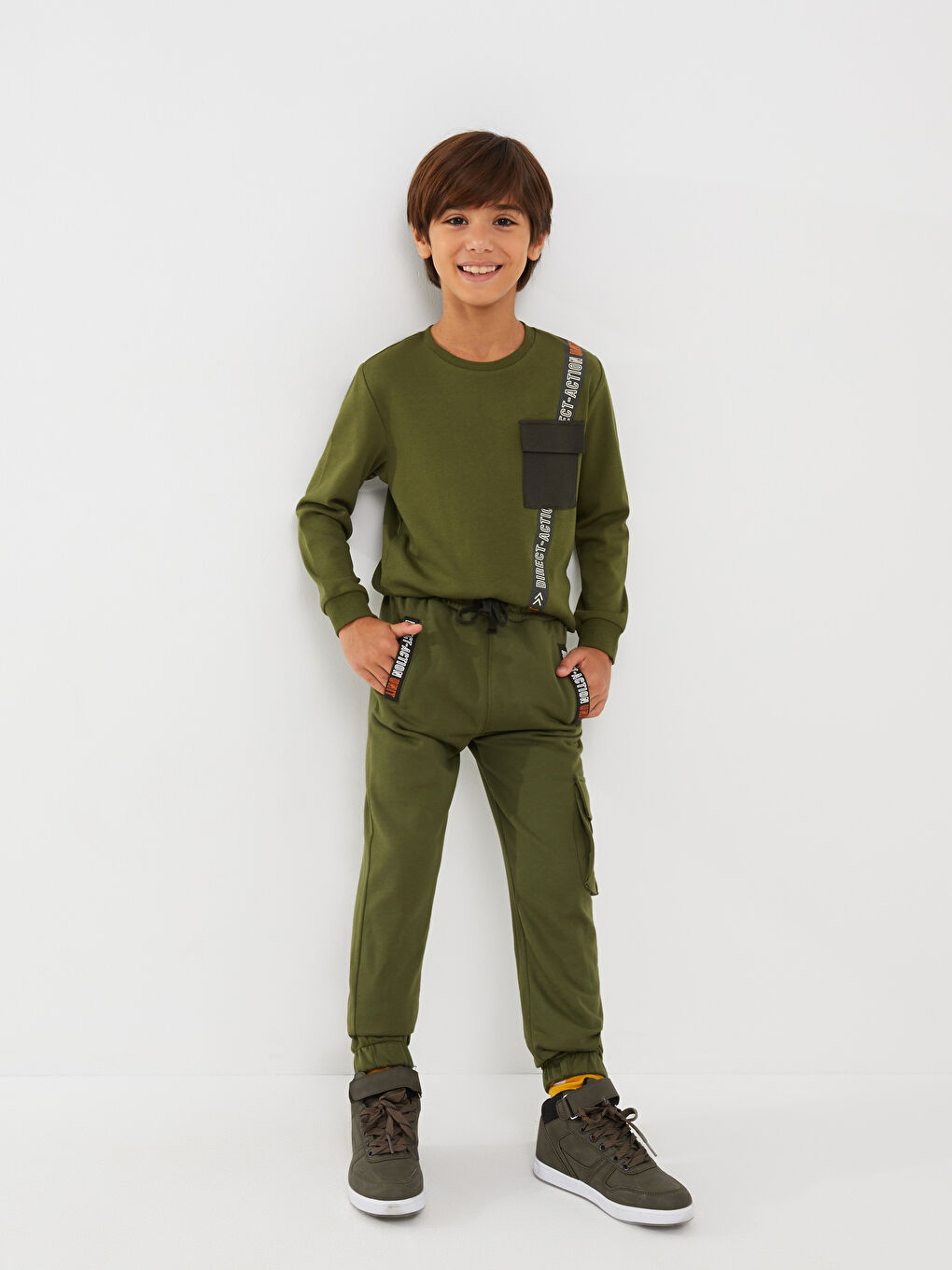 LCW Kids Elastischer Bund Bedruckte Jogger-Sweatpants für Jungen -W2AK51Z4-HCF